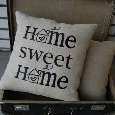 Poszewki "Home sweet home" - haftowane
